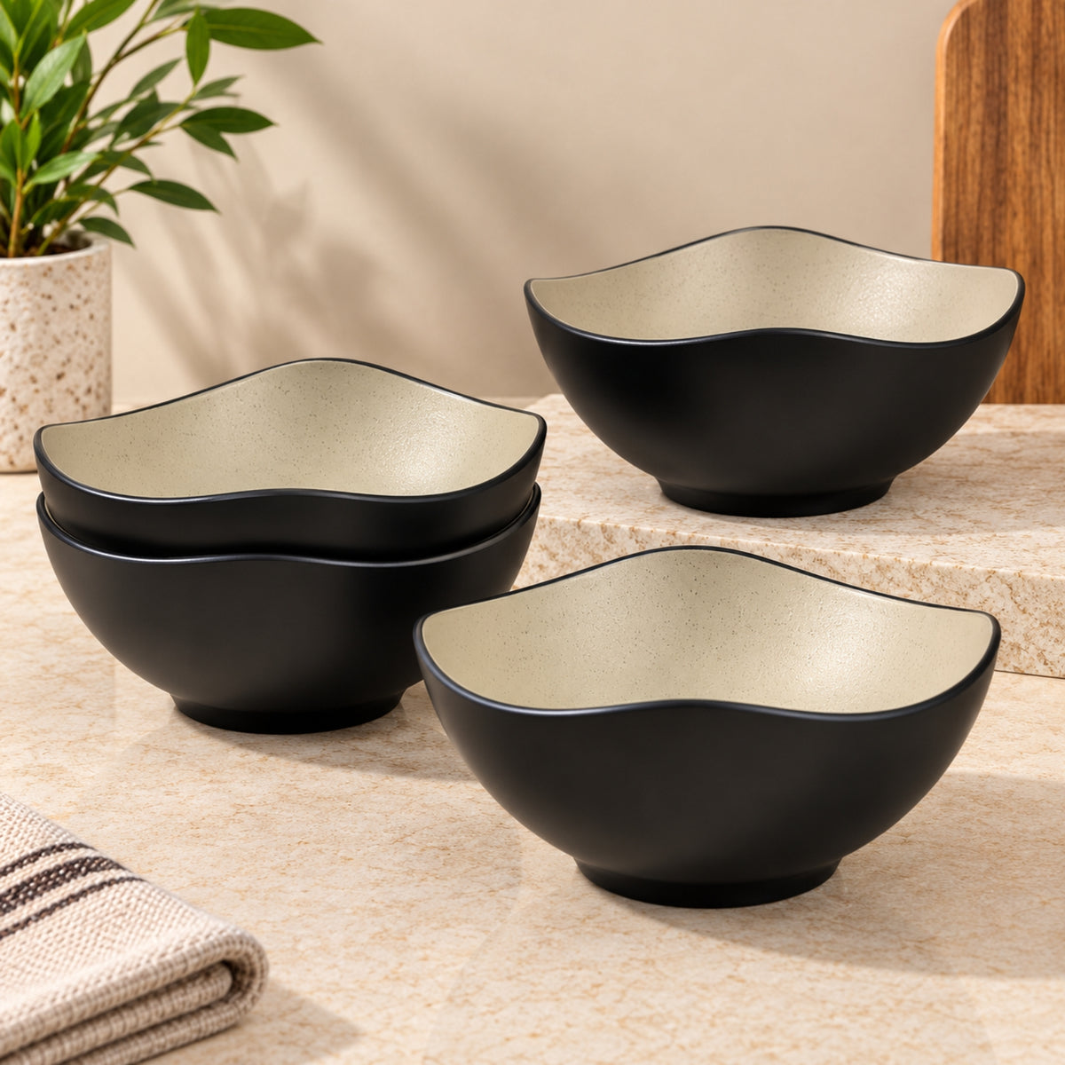 11 Inch Wavy Melamine Serving Bowl Beige & Black | Royal Mont Qatar