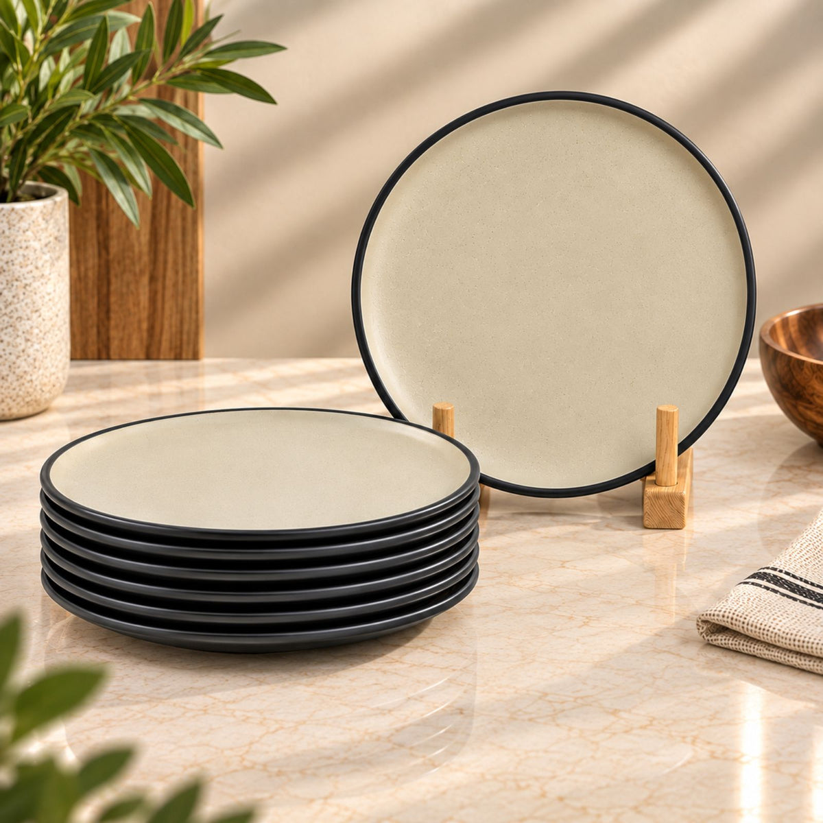Modern Beige Melamine Dinner Plate with Black Rim – 8.5 Inch