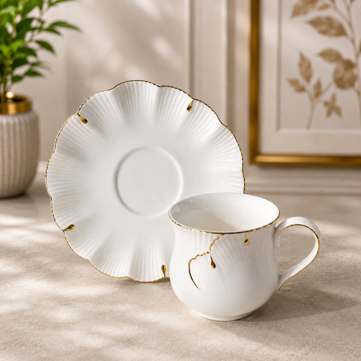 White & Gold Tea Cup & Saucer Set – 12 Pieces | VS-056