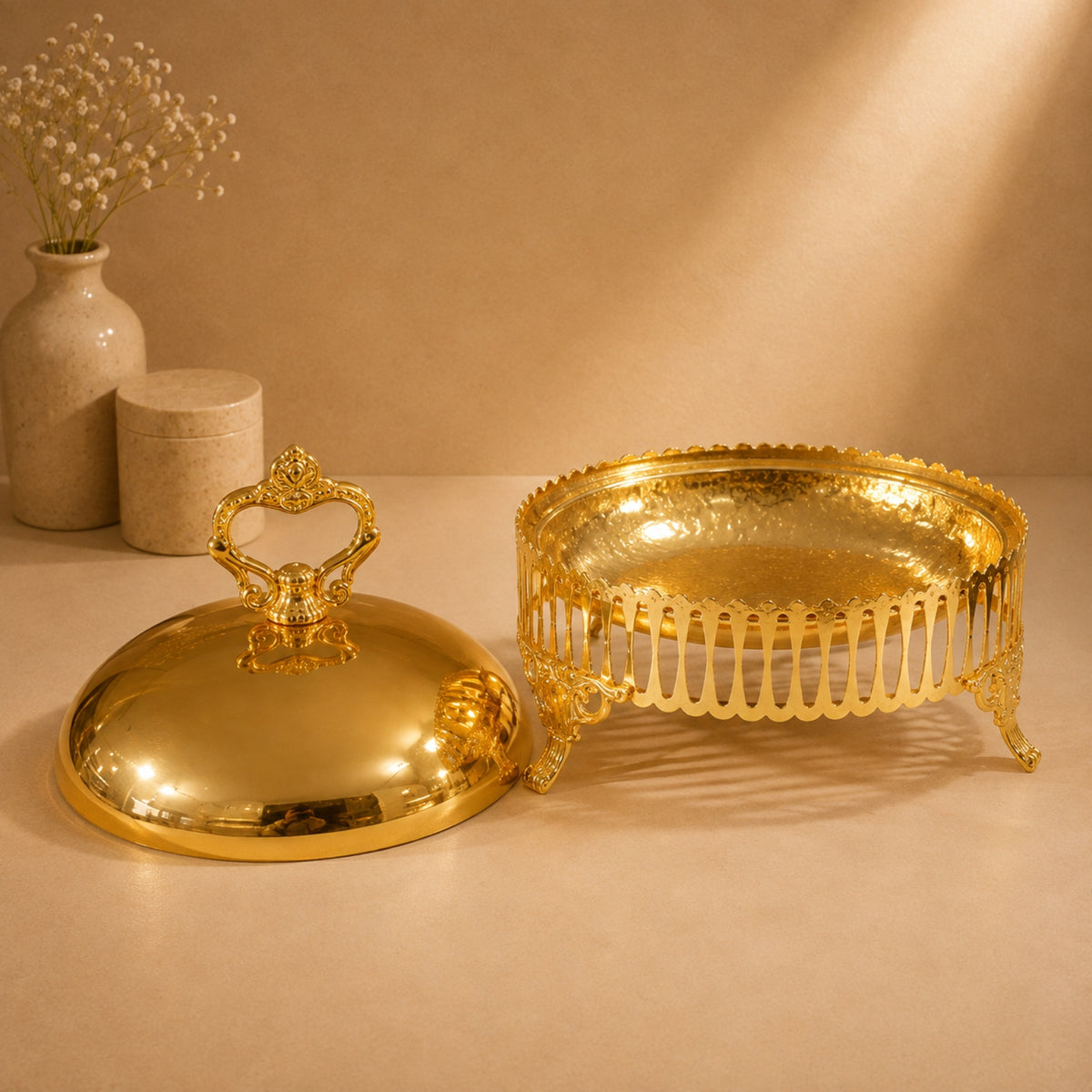 Gold Round Candy Box with Decorative Lid – TR2445