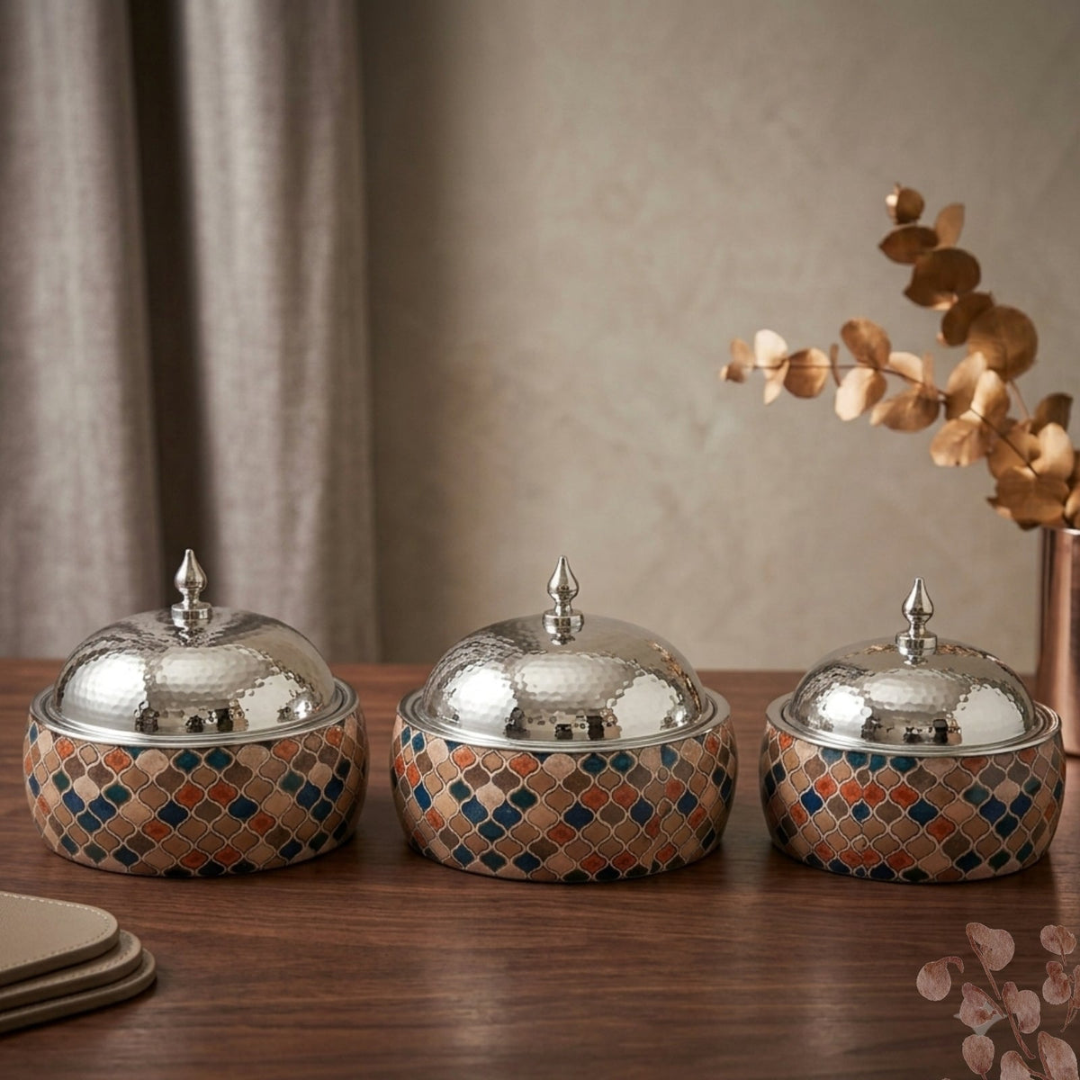 Mosaic Pattern Hot Pot with Dome Lid