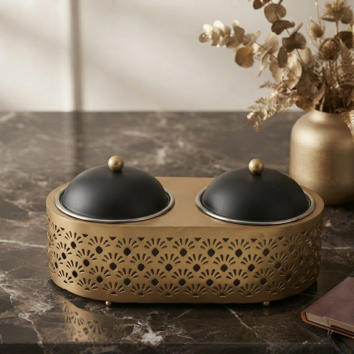 Gold & Black Stainless Steel Serving Dish with Lid – 2.5L