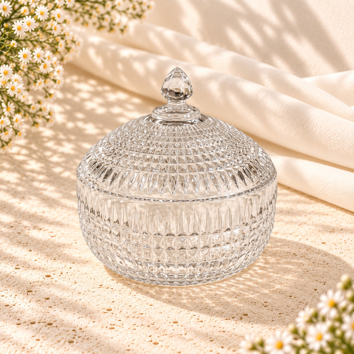 Clear Crystal Candy Bowl with Lid – Diamond-Cut Decorative Serving Bowl